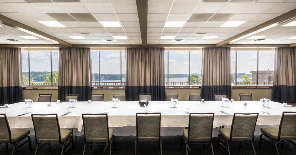 Lodge Of Four Seasons Golf Resort, Marina & Spa Lake Ozark Eksteriør bilde